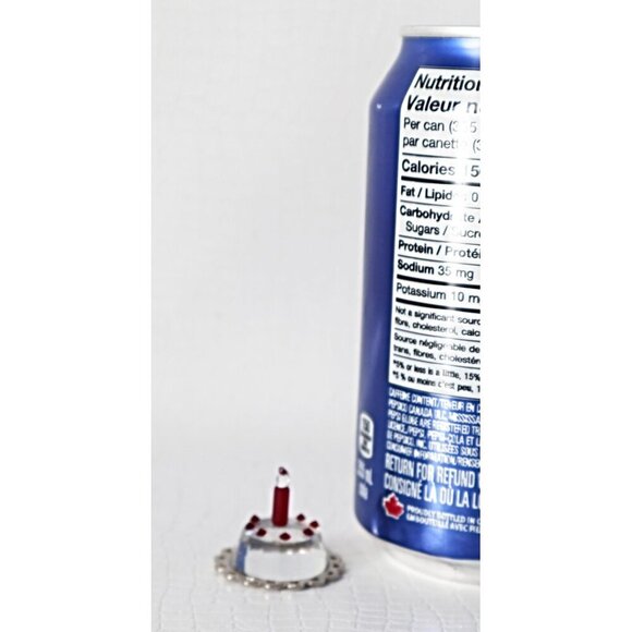 Vintage Swarovski Miniature Birthday Cake Red Candle Figurine - Picture 4 of 5